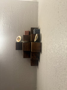 The Curry Chunky Corner Shelf